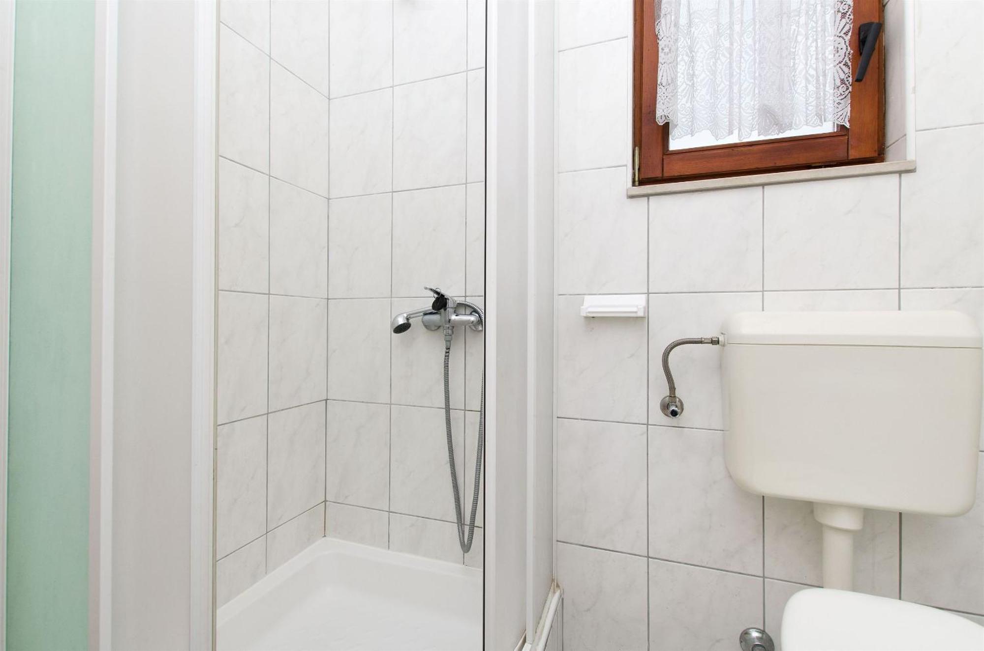 Apartments Neva Sumpetar Zewnętrze zdjęcie