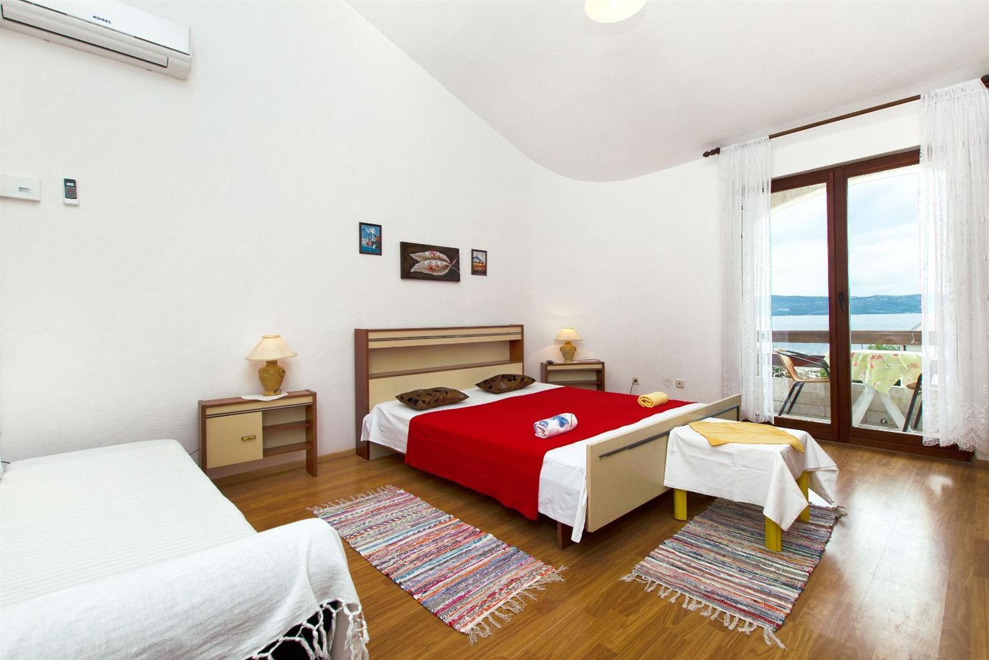 Apartments Neva Sumpetar Zewnętrze zdjęcie